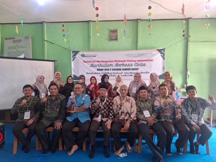 Sosialisasi dan Penguatan Madrasah Piloting Implementasi Kurikulum Berbasis Cinta di MAN 2 Tanjung Jabung Barat Sosialisasi dan Penguatan Madrasah Piloting Implementasi Kurikulum Berbasis Cinta di MAN 2 Tanjung Jabung Barat