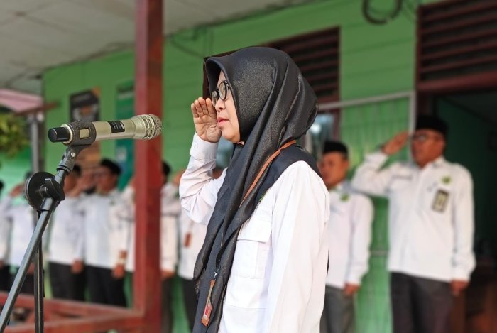 Amanat Pembina Upacara, Tekankan Tugas Pokok Pelajar
