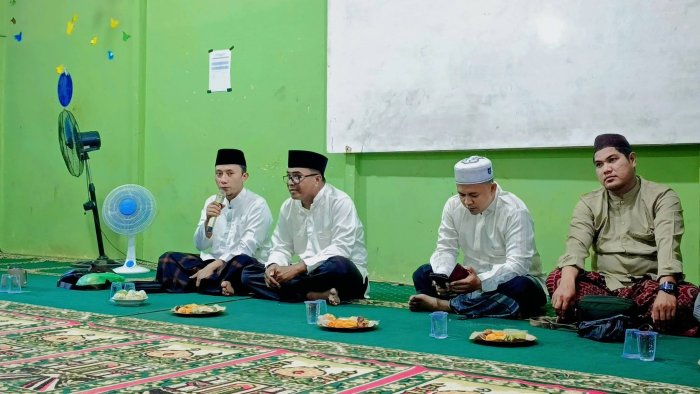 Kasi Penmad Kemenag Tanjab Barat Tutup Kegiatan Pesantren Ramadhan di MAN 2 Tanjab Barat