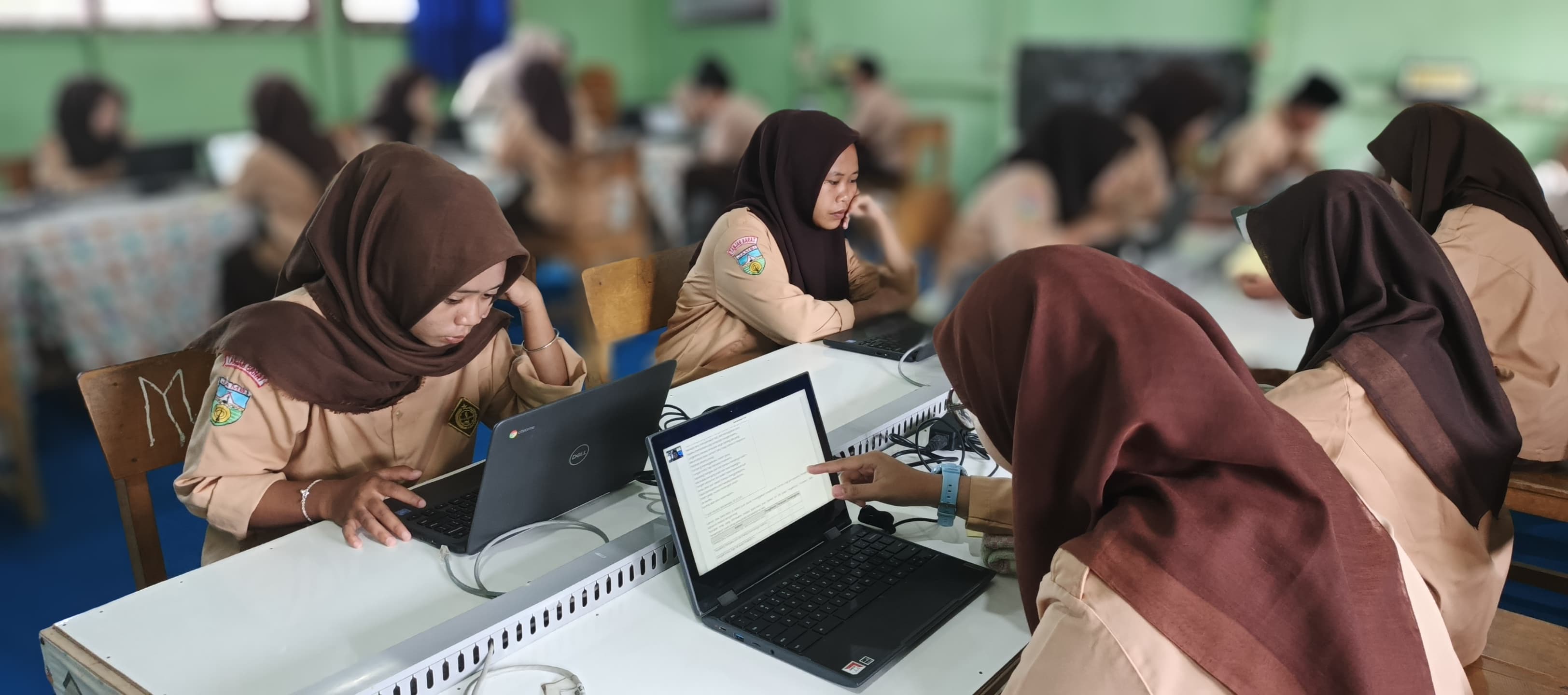 ANBK ( ASESMEN NASIONAL BERBASIS KOMPUTER ) 2025 BERJALAN TERTIB DAN LANCAR 