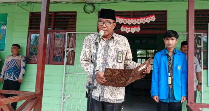 MAN 2 Tanjung Jabung Barat Gelar Apel Hari Kesaktian Pancasila