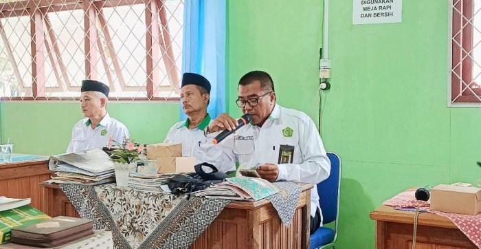 MAN 2 Tanjung Jabung Barat Gelar Rapat Sumatif dan Persiapan PKKM