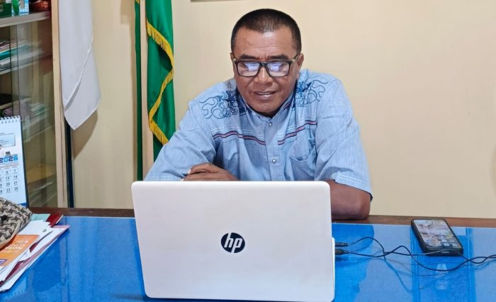 Kepala MAN 2 Tanjab Barat Ikuti Sosialisasi Penggunaan Buku Teks Utama dari Kemenag RI